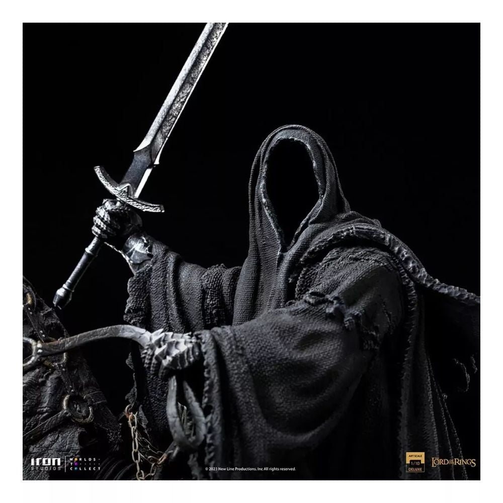 Figura De Acción Nazgul On Horse Deluxe De Iron Studios Scale 1/10