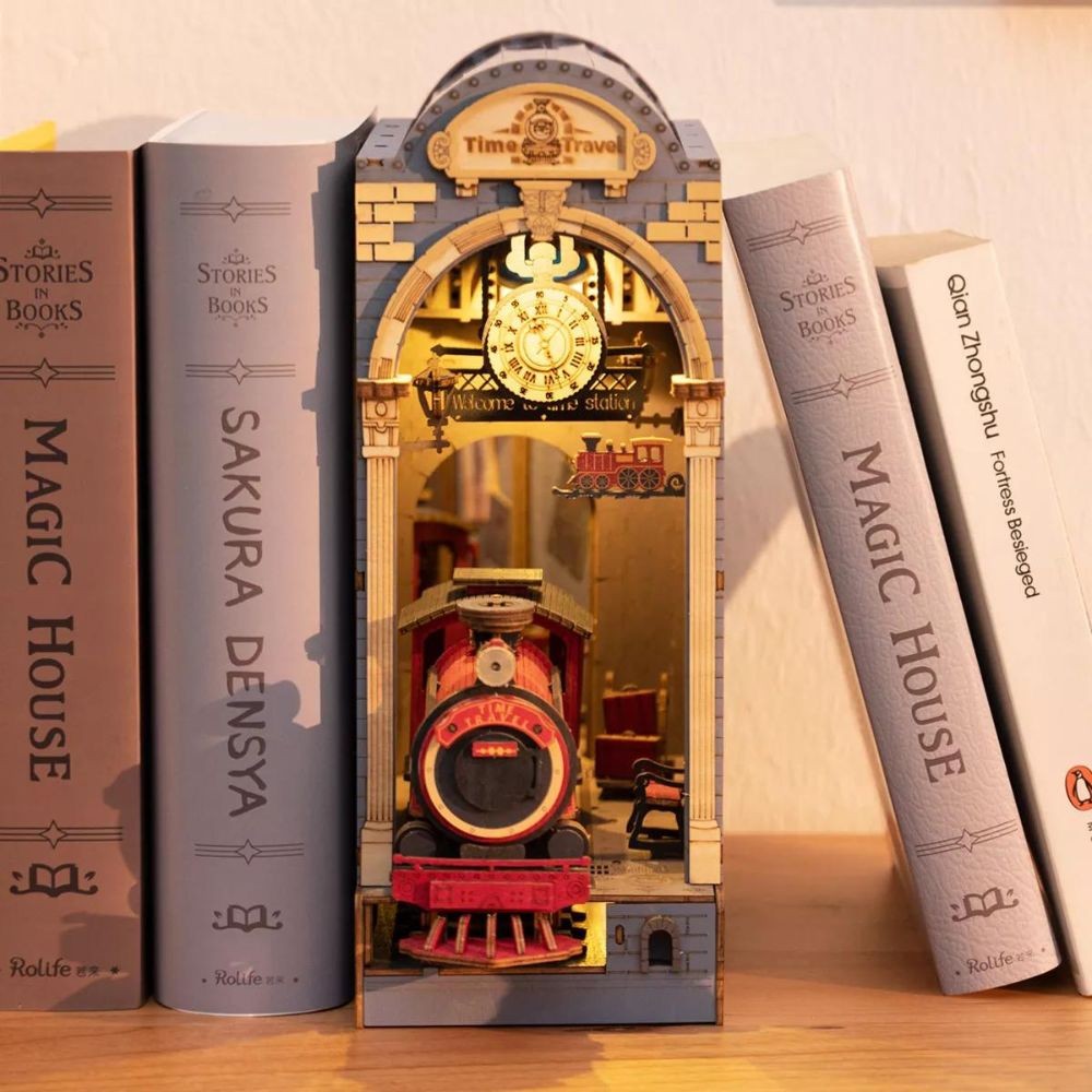 Robotime Puzzle 3d Book Nook Tren Viaje En El Tiempo Tgb04