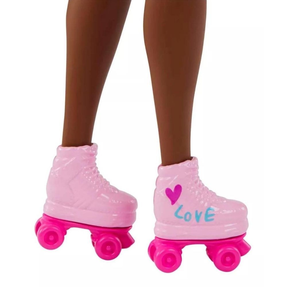 Barbie Patines Accesorios De Moda Y Cachorro Hpl77 Mattel
