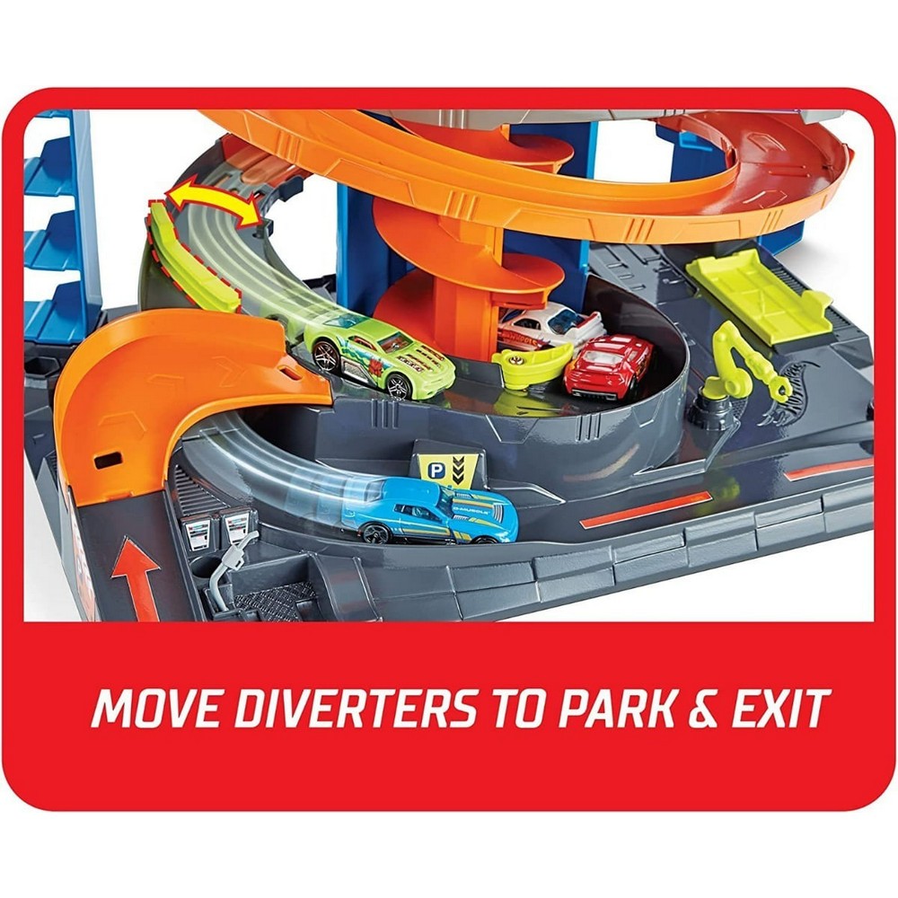 Hot Wheels Pista Mega Garaje Con 1 Auto Gtt95 Mattel