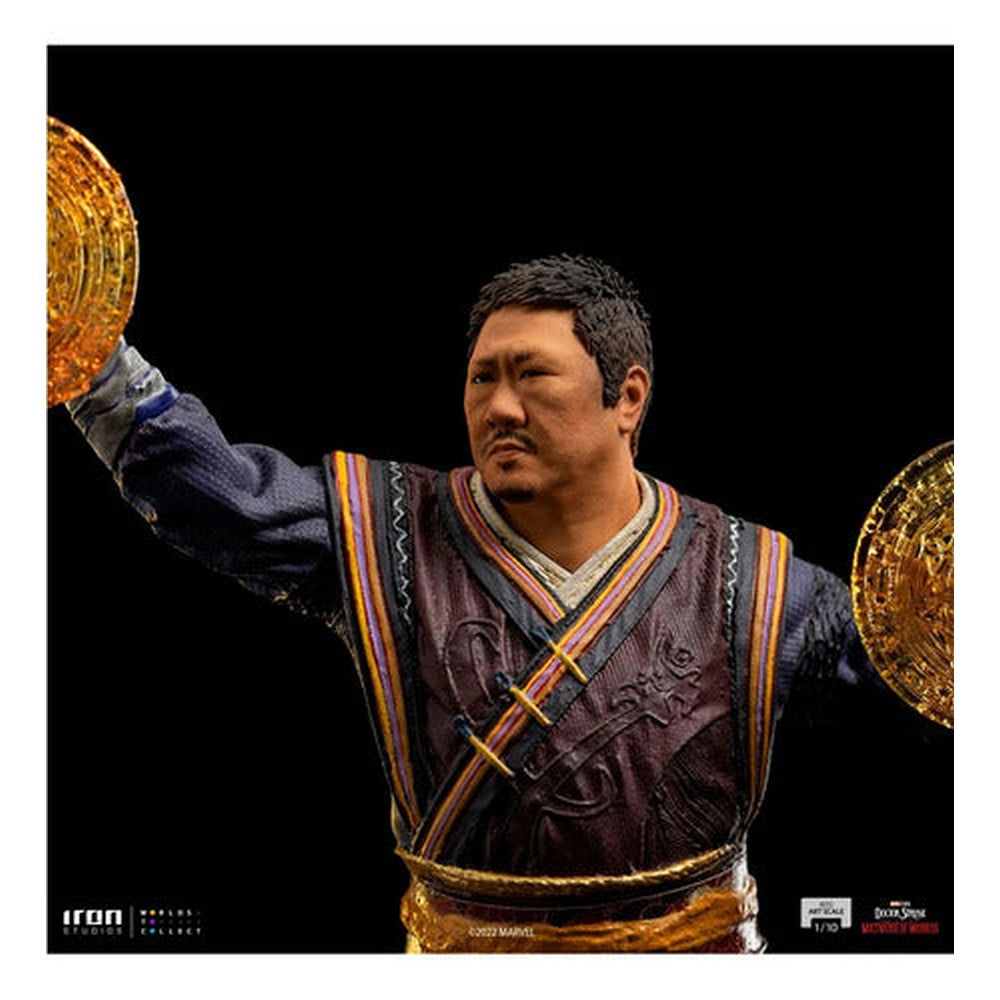 Figura Escala 1/10 Wong Doctor Strange 67822 Iron Studios