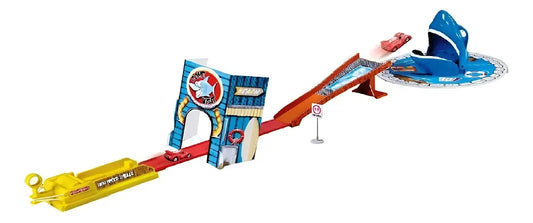 Pista Lanzador De Auto Tiburon Shark Jump Maisto 12583