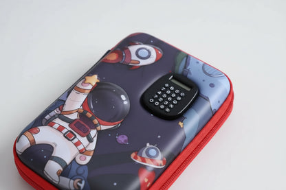 Cartuchera 3d Astronauta Con Calculadora 1 Piso Kl1337 Shine Rojo
